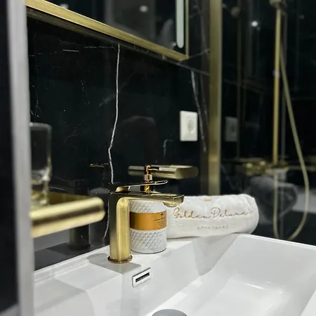 Διαμέρισμα Golden Deluxe